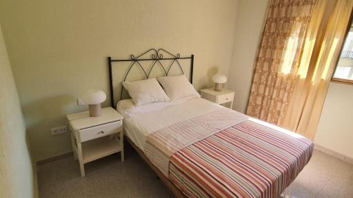 Apartment in Rota Cadiz, Air Cond, Wifi, Patio - Housity