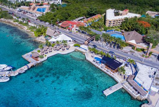 Casa del Mar Cozumel Hotel & Dive Resort with free access to an exclusive beach club - Housity
