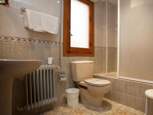 Hostal Aragon - Housity