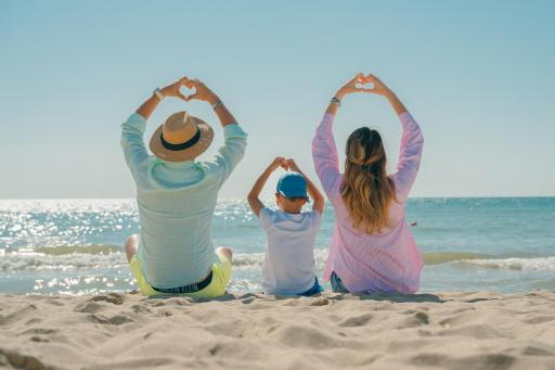 Beachfront Aquamarine - Beach & SPA Hotel- All inclusive & FREE PARKING - Housity