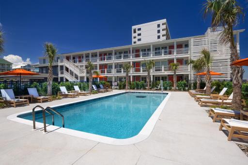 Oceaneer Hotel - Housity