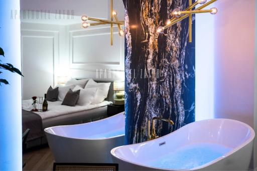 Aparthotel ZATOR Glam 52 jacuzzi - Housity
