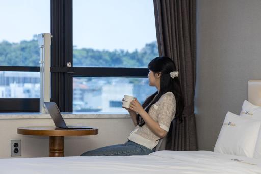 Hotel Wooin - Housity