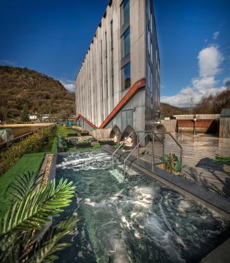 Hilton Garden Inn Snowdonia - Housity