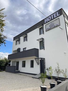 Hotel Fortuna - Housity