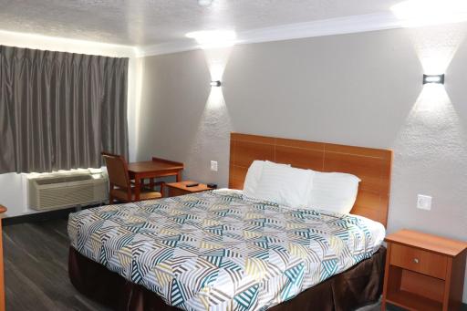 Motel 6-Alvin, TX - Housity