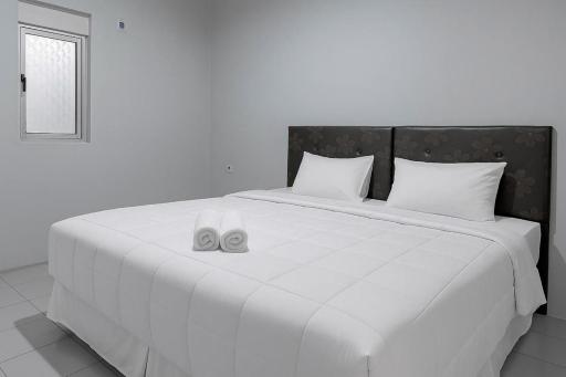 Elang House near Simpang Lima Tasikmalaya Mitra RedDoorz - Housity
