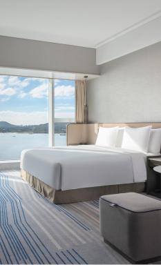 Crowne Plaza Xiamen Jimei Seaview, an IHG Hotel-Free Mini Bar - Housity