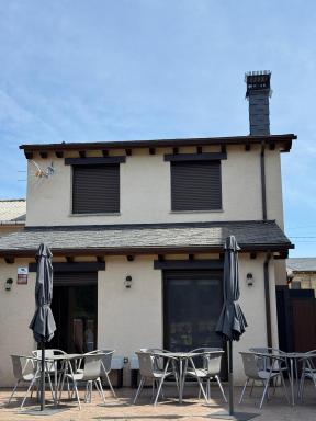 Hotel Rural El Pingón - Housity