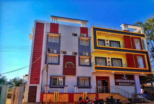 GIRI NANDHANA RESIDENCY - Housity