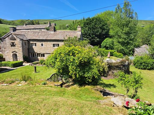 Countersett Hall - Housity