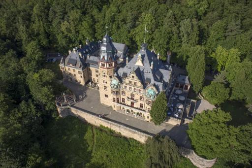 Schloss Hotel Wolfsbrunnen - Housity