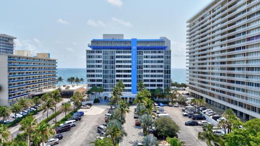 Ocean Manor Beach Resort - Housity