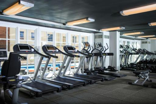 The Lindy Renaissance Charleston Hotel - Housity