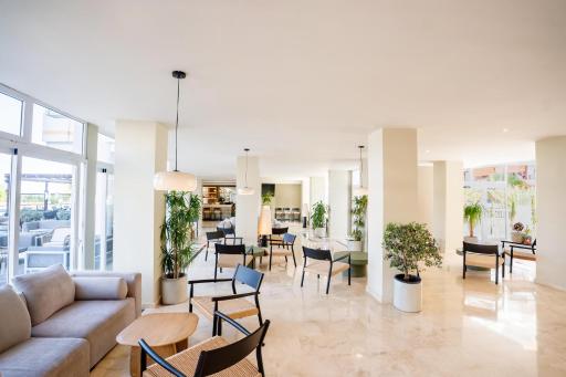 Coral Ocean View - Adults Only - Housity