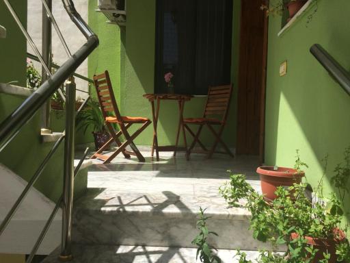 Friends House - Housity