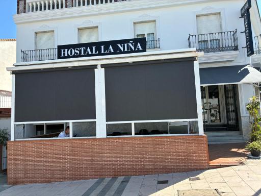 Hostal Restaurante La Niña - Housity