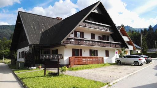 Apartment Šija - Housity