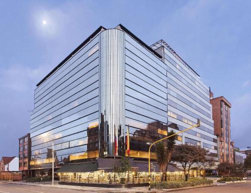 Travel Proud Radisson Bogota Metrotel - Housity