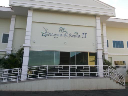 Flat Diroma Lacqua - Housity