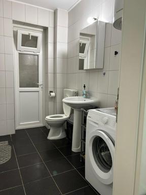 Apartment Nikoloski - Housity