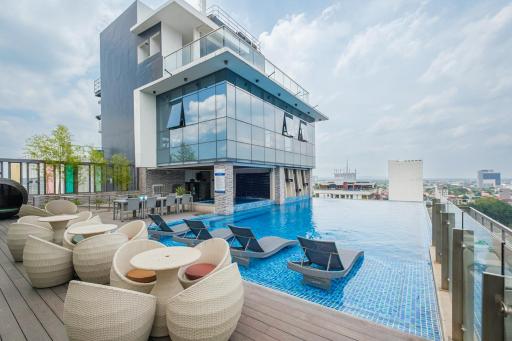 One Euphoria - Housity
