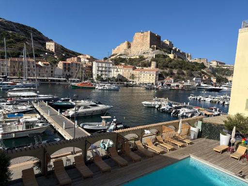 appartement climatisé vue panoramique sur port Bonifacio - Housity