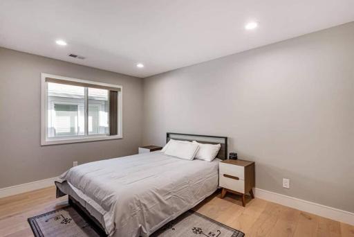 Newly Rebuilt Ultra Clean Designer Home - Housity