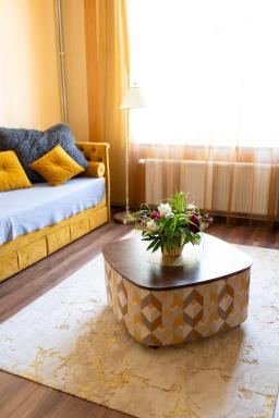 Talsi 2 rooms and backyard - Housity
