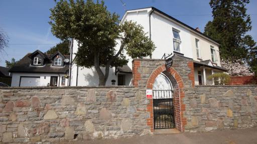 The Lychgate - Housity