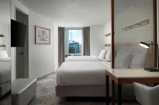 SpringHill Suites Chicago Downtown/River North - Housity