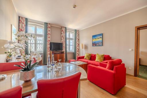 MAXIMILIAN MUNICH Apartments & Hotel - Housity