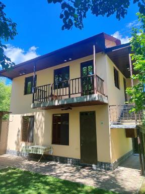 Arthur Rest House - Housity