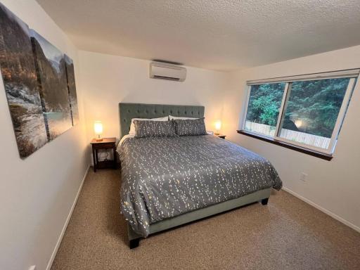 3br King Beds Bunk Beds Near Glacier, Auke Bay - Housity
