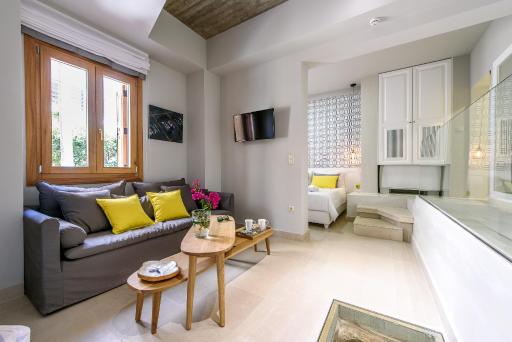 Candia Suites & Rooms - Housity