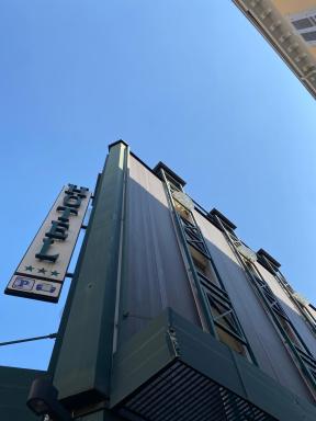 Hotel Rainero - Housity