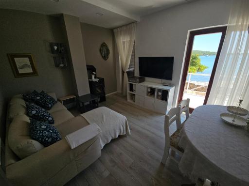 Apartmani Sandra i Davor Lonic - Housity