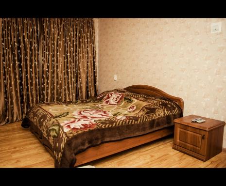 Apartment on Nemirovicha-Danchenko - Housity