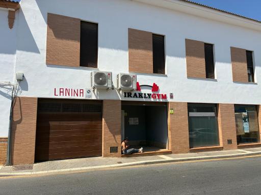 APARTAMENTOS LA NIÑA - Housity