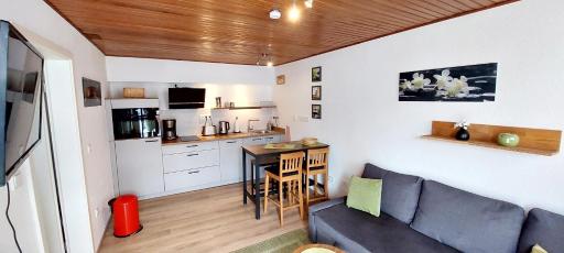 Apartment Meerbusch - Housity