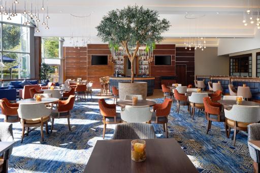 Crowne Plaza London - Gatwick Airport, an IHG Hotel - Housity