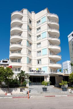 TheLuna Suite Hotel - Housity