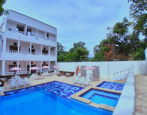 Hotel Santa Fe del Parque - Housity