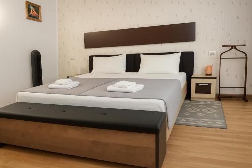 Anna Apartment - Housity