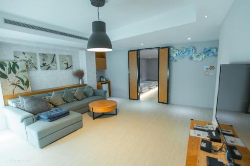 Happiness . danshui - Housity