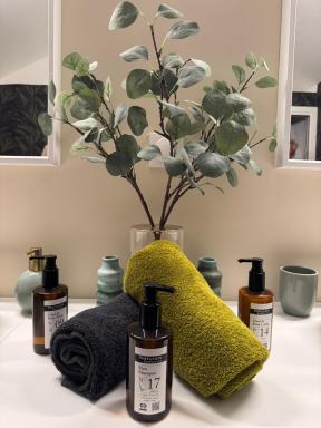 La dépendance chambre de charme & SPA privatif - Housity