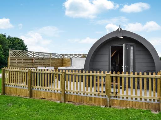 Hawthorn - Uk47620 - Housity