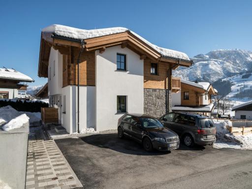 Chalet in Piesendorf near Ski Slopes - Housity