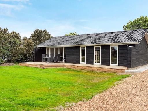 8 person holiday home in Hadsund-By Traum - Housity