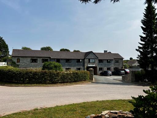 Smithaleigh Farm Rooms and Apartments - Housity